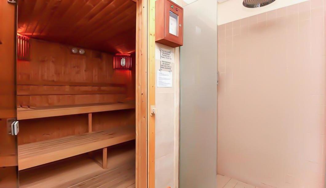 Luxury Spa Resort Marbella 2 Bedroom Sauna Gym Pools Jacuzzi المظهر الخارجي الصورة