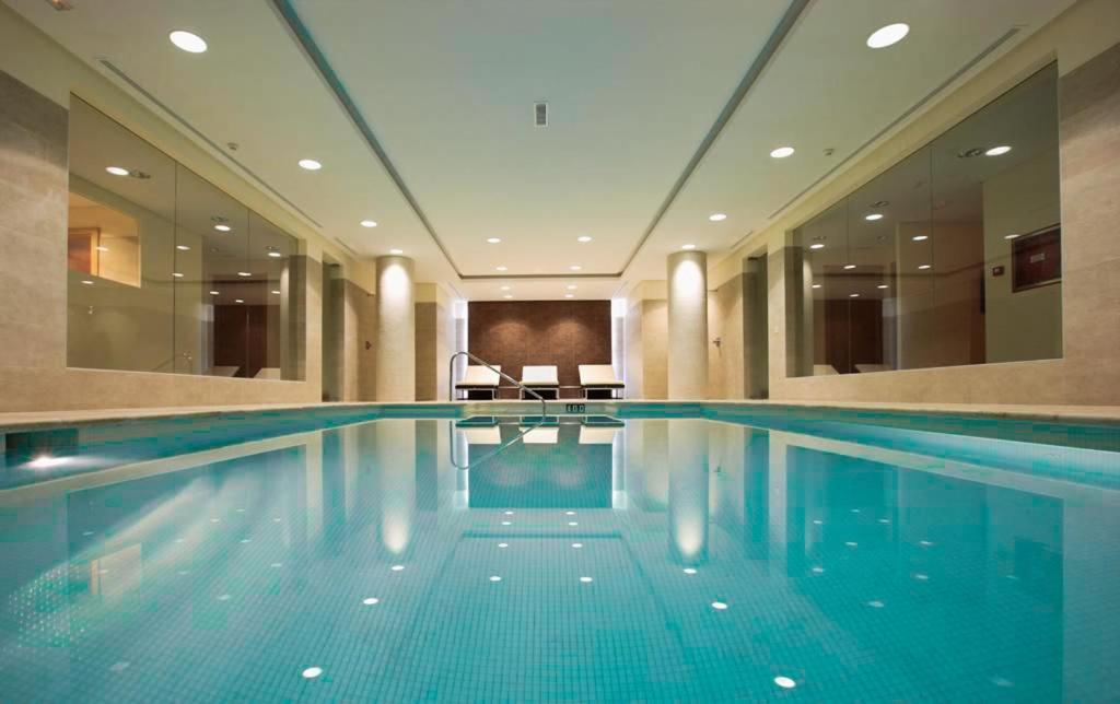 Luxury Spa Resort Marbella 2 Bedroom Sauna Gym Pools Jacuzzi المظهر الخارجي الصورة