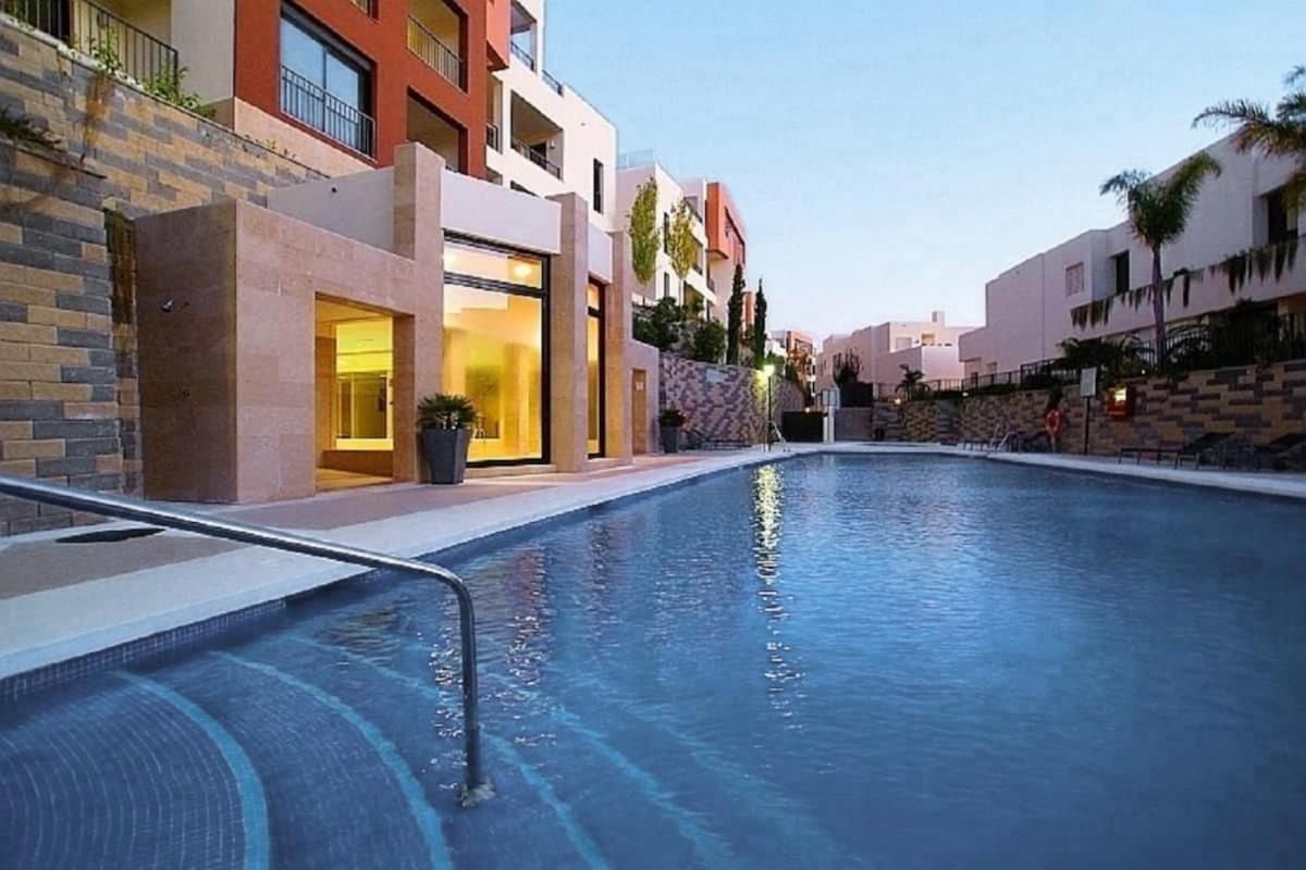 Luxury Spa Resort Marbella 2 Bedroom Sauna Gym Pools Jacuzzi المظهر الخارجي الصورة